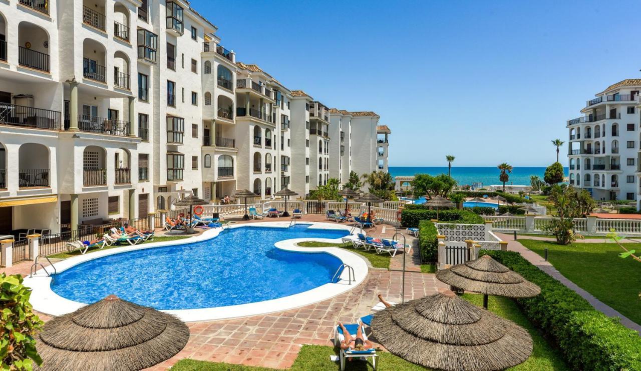 Duquesa Port Retreat Apartment มานิลบา ภายนอก รูปภาพ