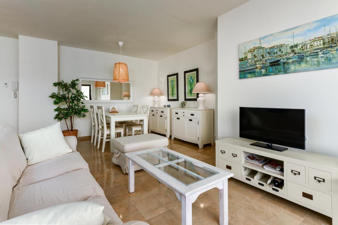 Duquesa Port Retreat Apartment มานิลบา ภายนอก รูปภาพ