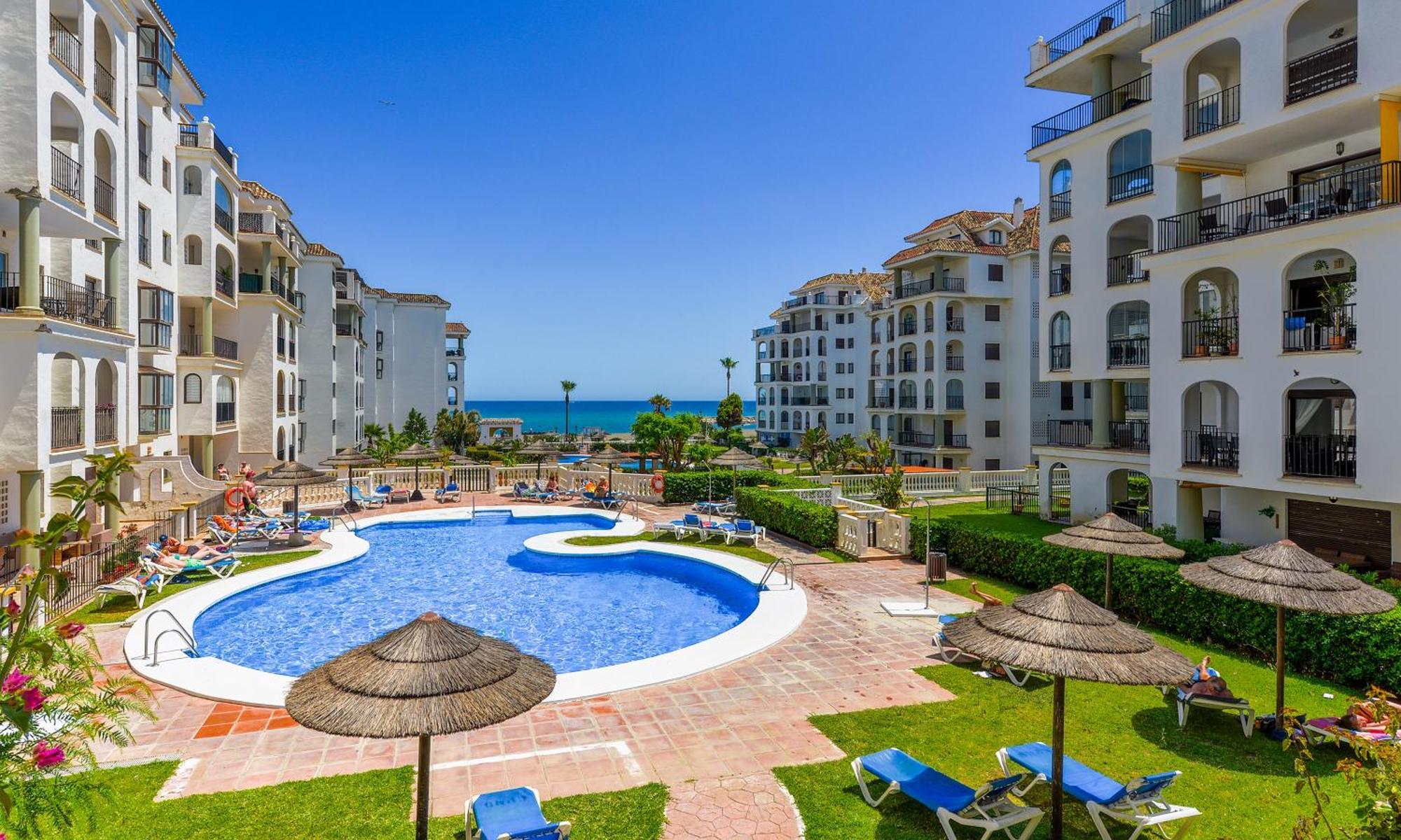 Duquesa Port Retreat Apartment มานิลบา ภายนอก รูปภาพ